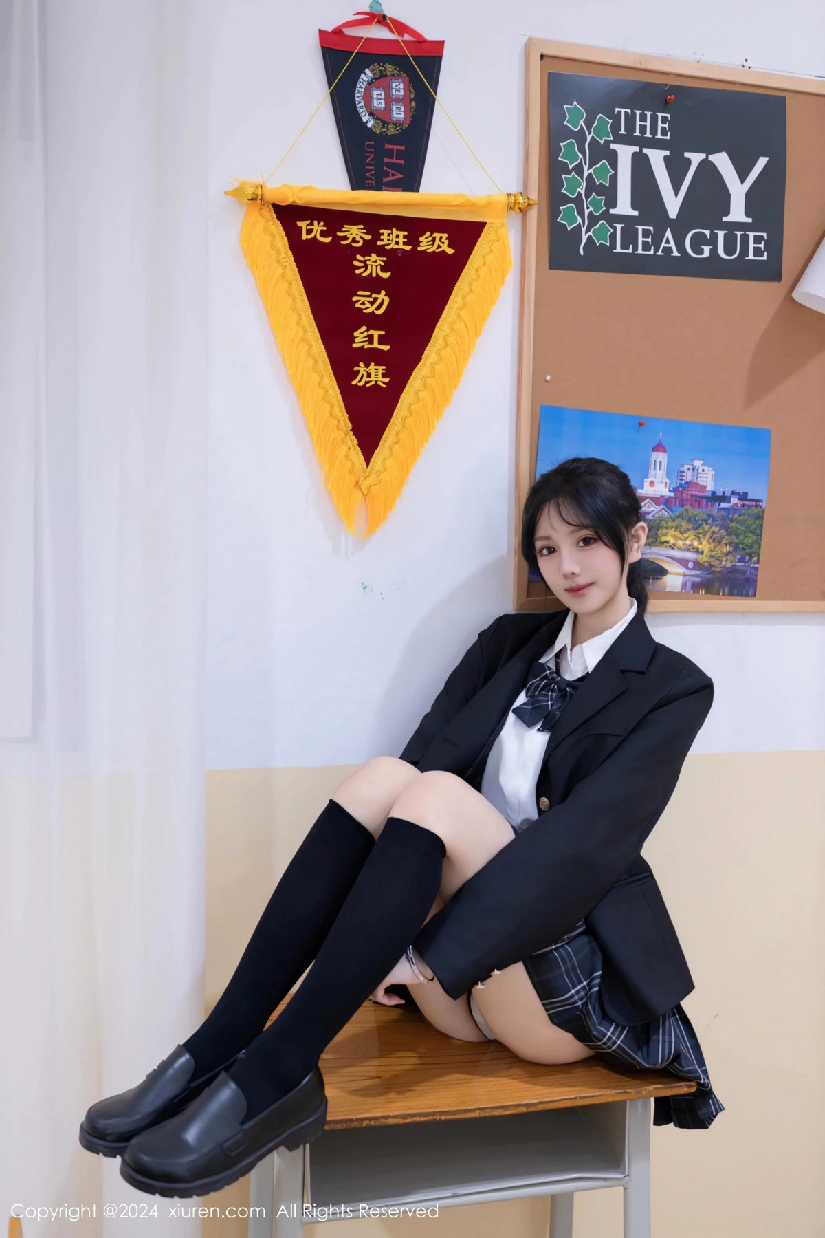 秀人集.com_[XiuRen秀人网]No.8058_模特幼幼调教主题性感学生制服配黑丝袜秀完美身材迷人诱惑写真80P