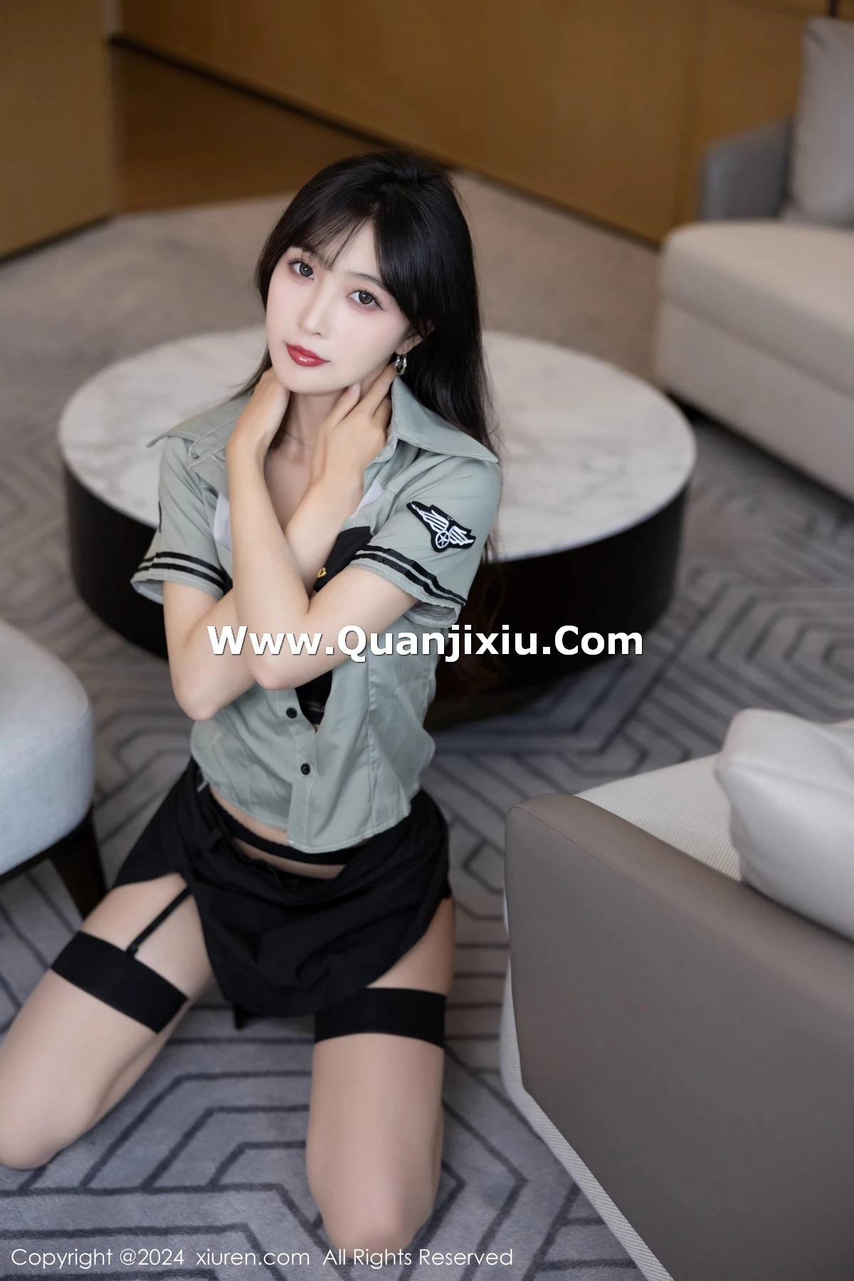 秀人集.com_[XiuRen秀人网]No.8064_模特林星阑性感制服露黑色内衣配黑丝吊袜秀曼妙身姿诱惑写真84P