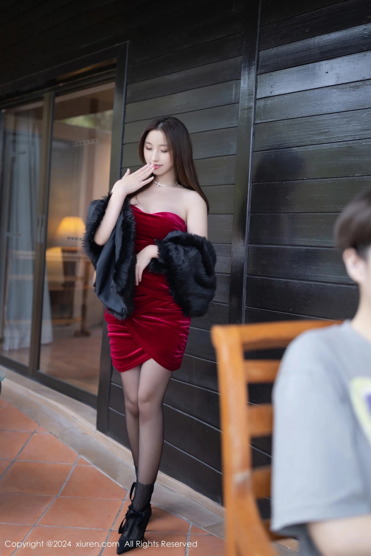 秀人集.com_[XiuRen秀人网]No.8077_模特杏子Yada性感红色连衣短裙露黑色内衣秀曼妙身姿诱惑写真82P