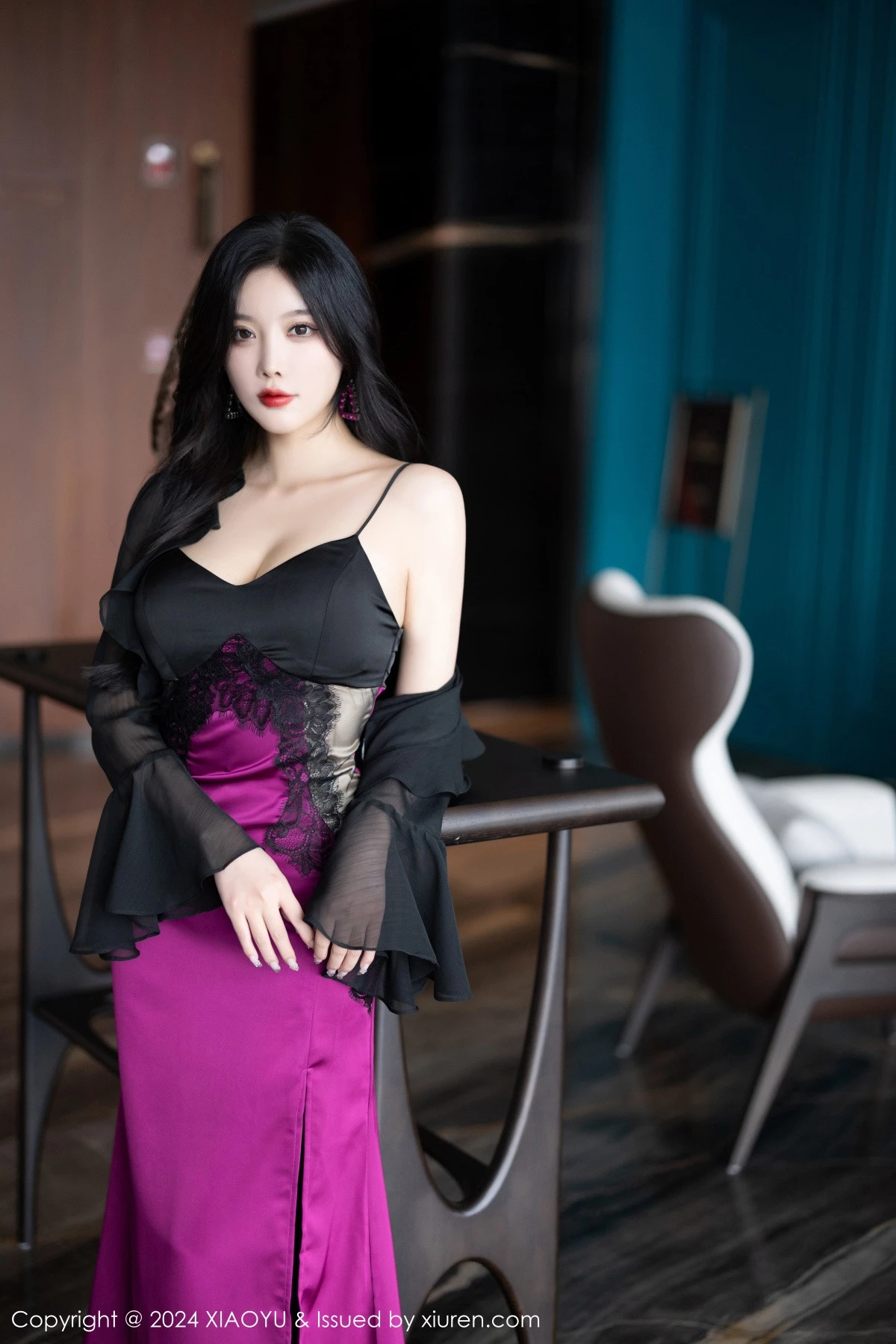 秀人集.com_[XiaoYu画语界]Vol.1192_女神杨晨晨Yome性感吊带裙+黑色情趣服饰秀完美身材诱惑写真85P