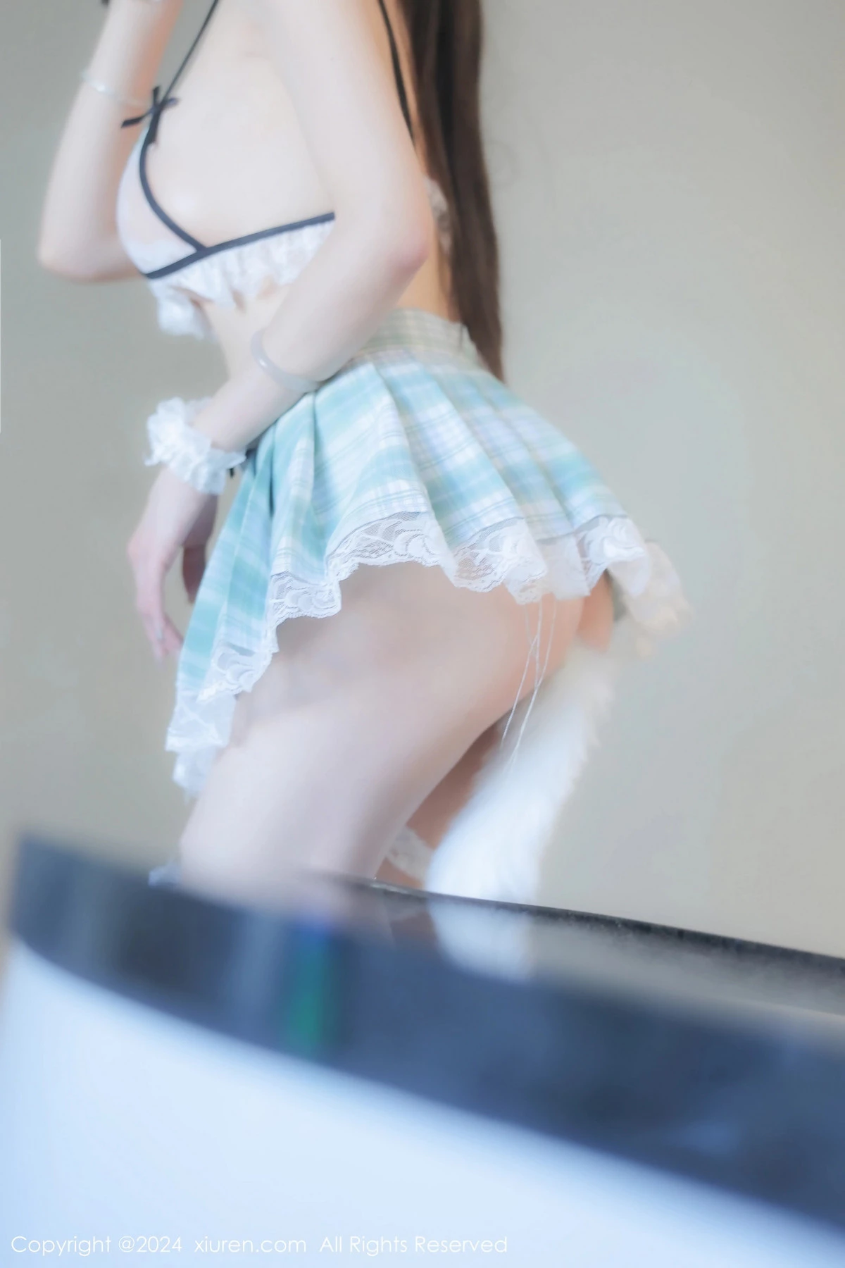 秀人集.com_[XiuRen秀人网]No.8108_模特林幼一性感情趣内衣配蓝白格子裙露白丝袜秀美腿诱惑写真75P