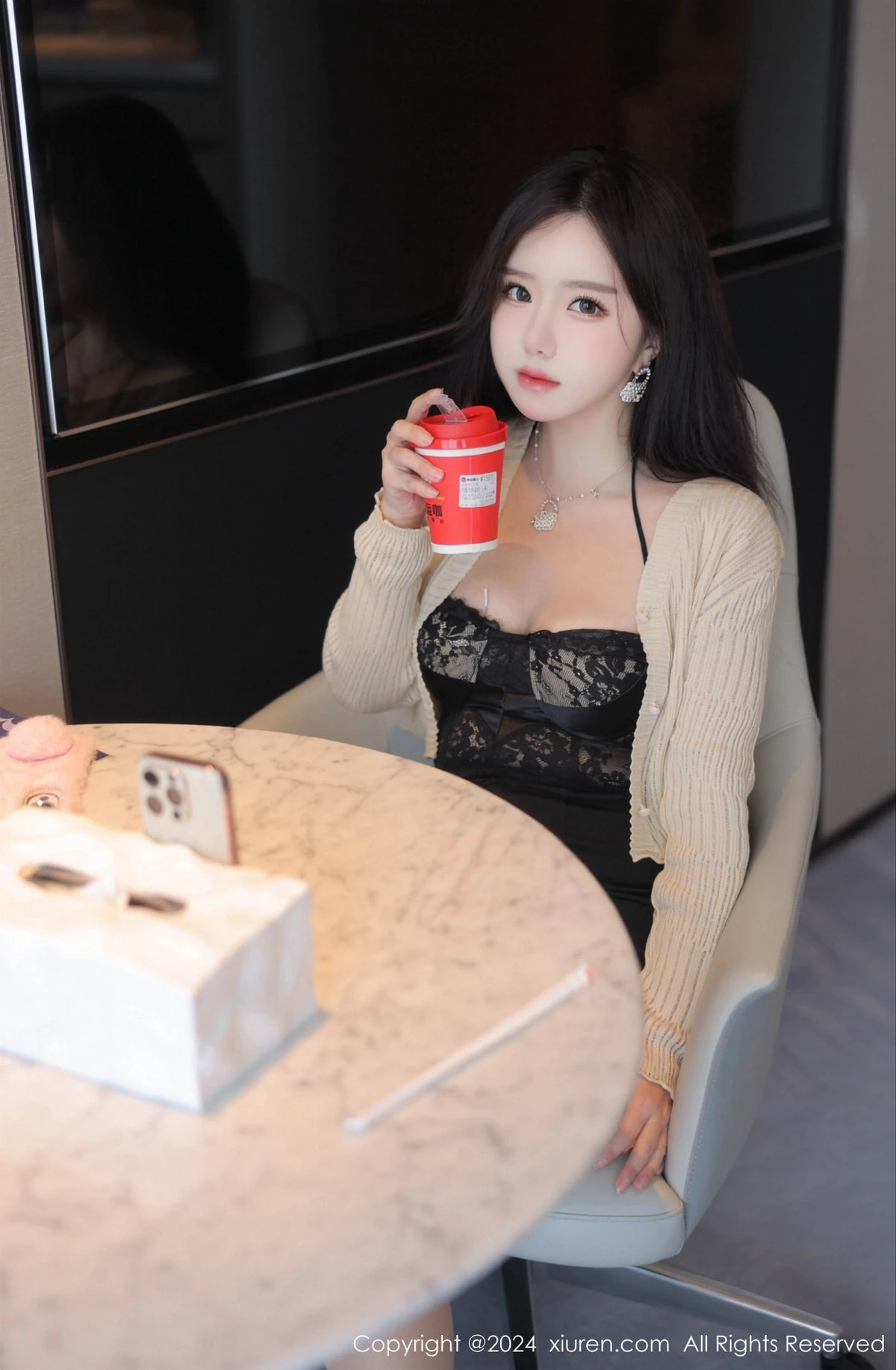 秀人集.com_[XiuRen秀人网]No.8181_模特小薯条nienie剧情演绎性感黑色蕾丝服饰秀惹火身材诱惑写真85P