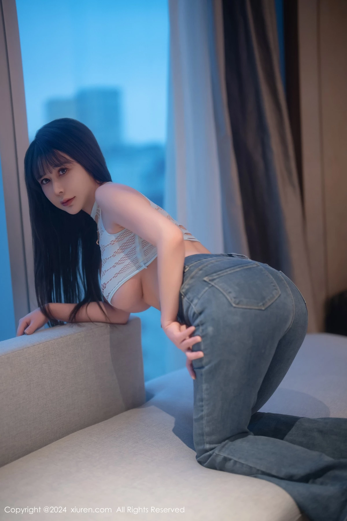 秀人集.com_[XiuRen秀人网]No.8213_模特苏可er性感白色情趣服饰配超薄黑丝秀丰满身姿迷人诱惑写真60P