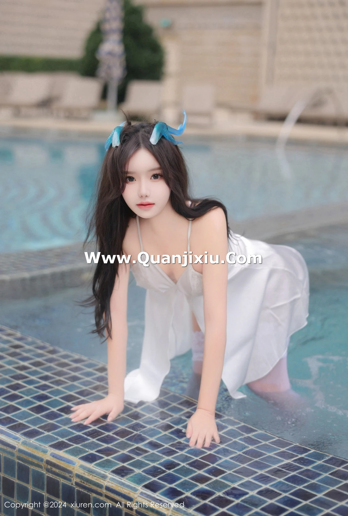 秀人集.com_[XiuRen秀人网]No.8218_模特小薯条nienie小龙女装扮性感白色服饰配白丝袜完美诱惑写真91P