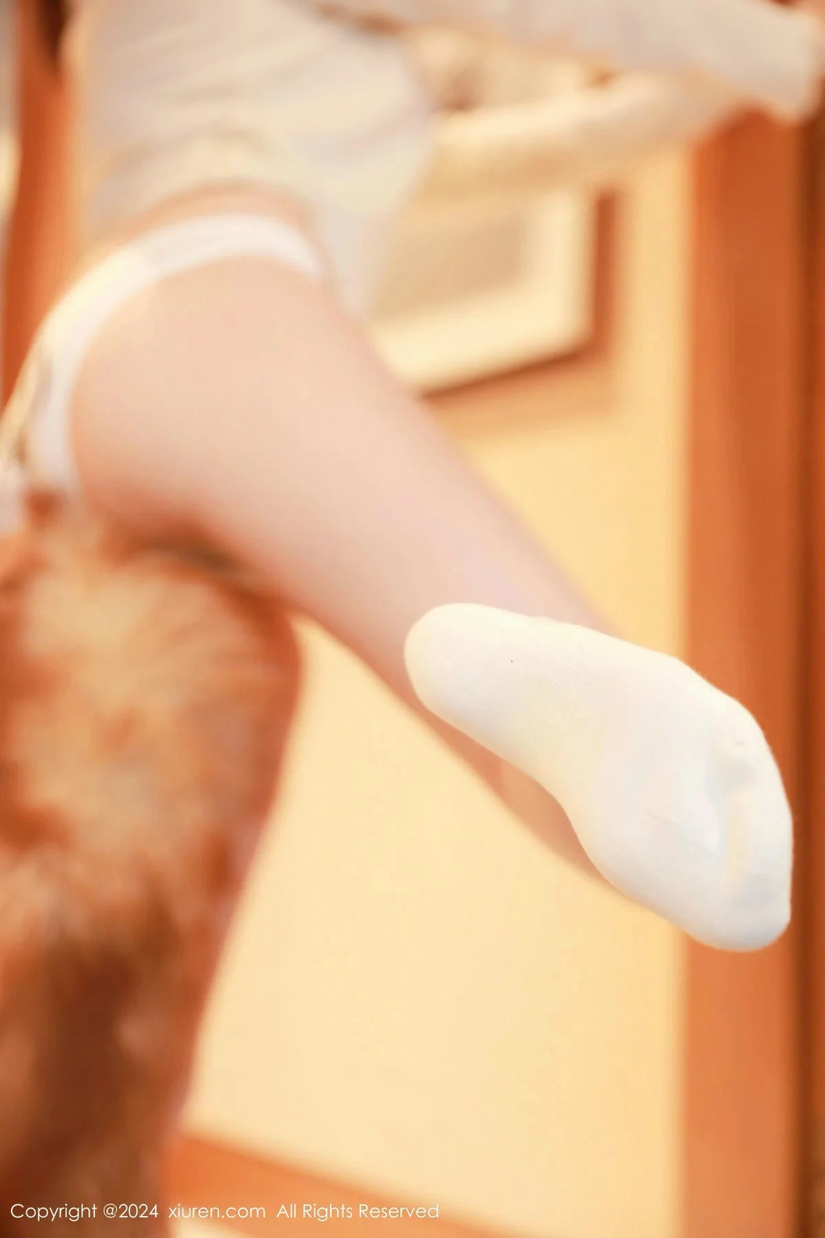 秀人集.com_[XiuRen秀人网]No.8243_模特豆瓣酱澳门旅拍性感狐狸装扮淡黄色服饰秀惹火身材诱惑写真88P