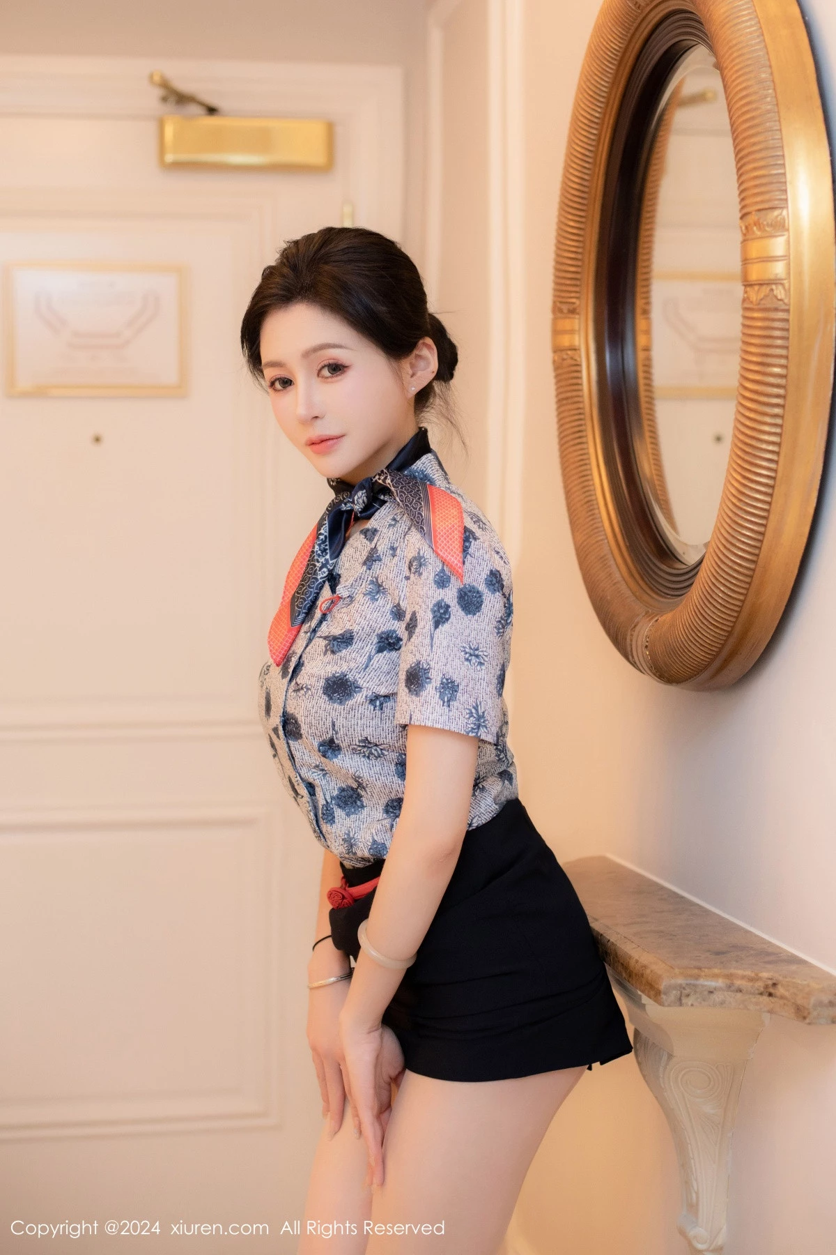 秀人集.com_[XiuRen秀人网]No.8248_模特林幼一性感空姐制服露绿色内衣配开档肉丝秀丰腴身姿诱惑写真78P