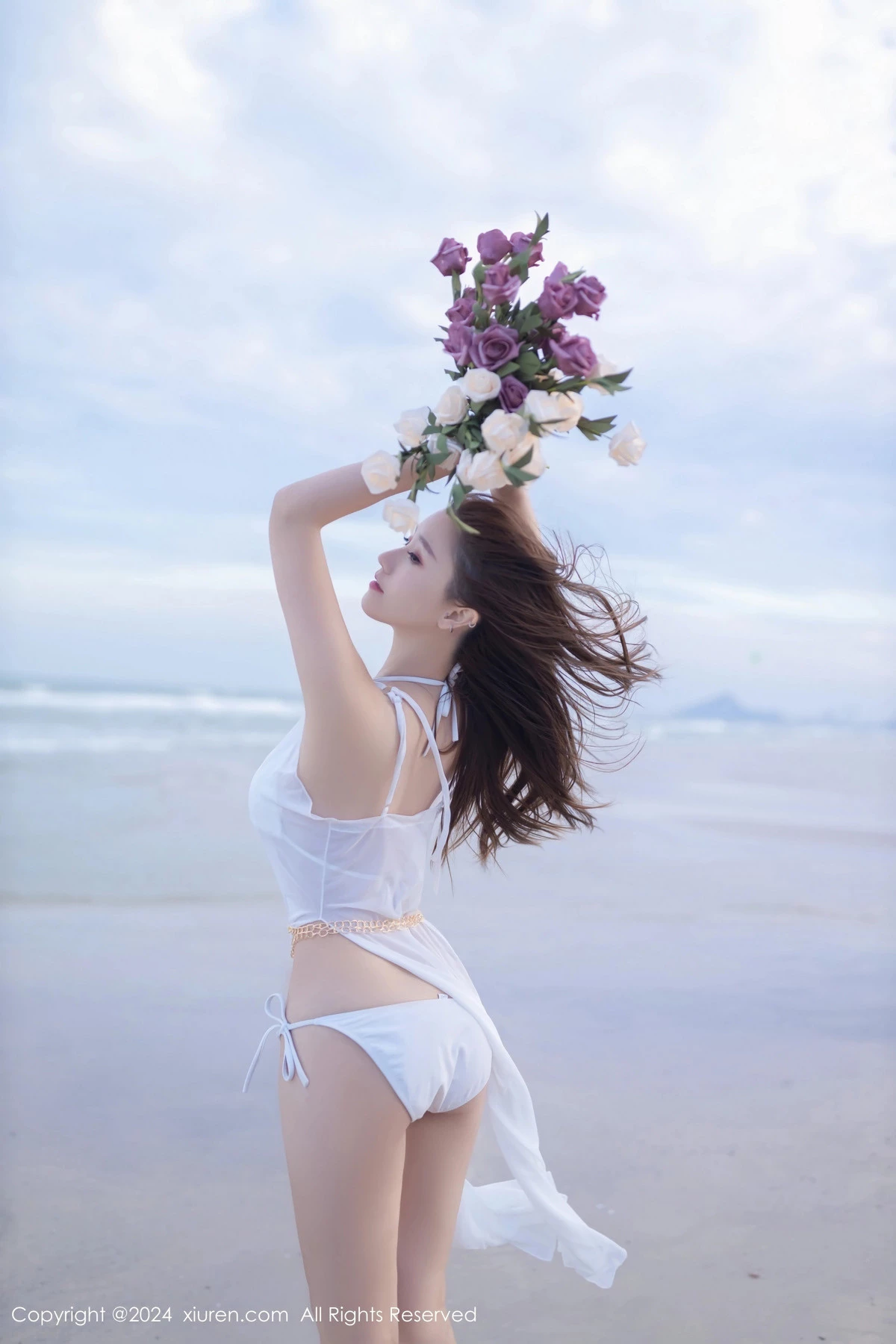 秀人集.com_[XiuRen秀人网]No.8123_模特杏子Yada户外性感白色比基尼服饰秀完美身材迷人诱惑写真81P