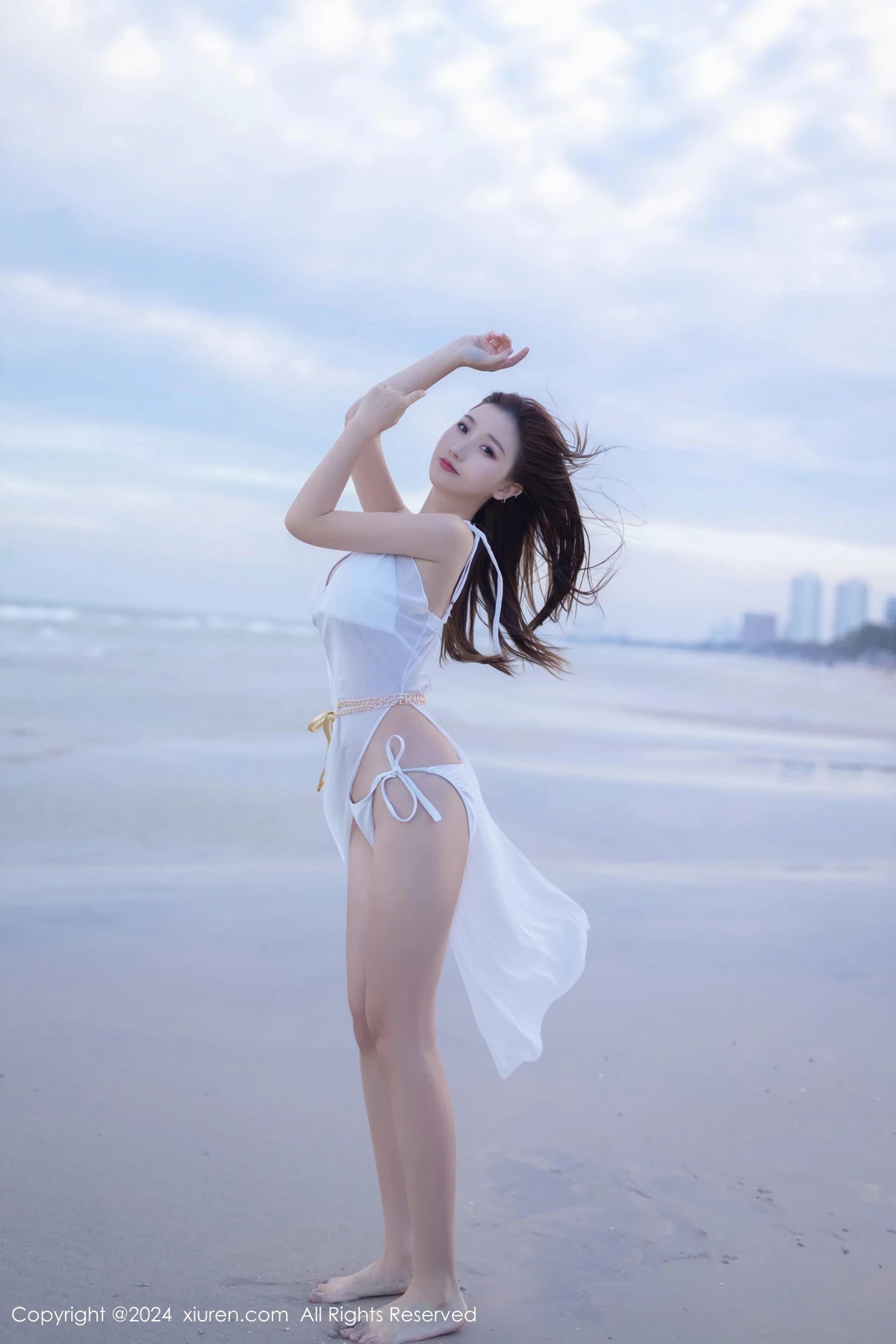 秀人集.com_[XiuRen秀人网]No.8123_模特杏子Yada户外性感白色比基尼服饰秀完美身材迷人诱惑写真81P