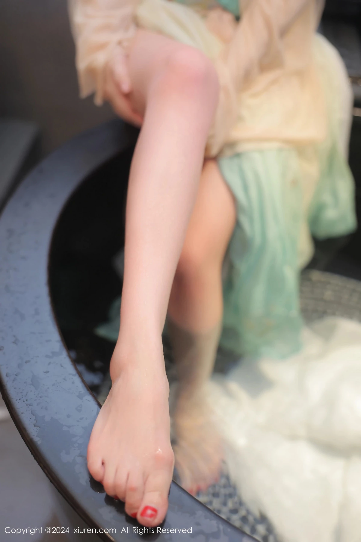 秀人集.com_[XiuRen秀人网]No.8128_模特诗诗kiki浴室场景性感古装情趣服饰秀丰腴有致身材诱惑写真82P