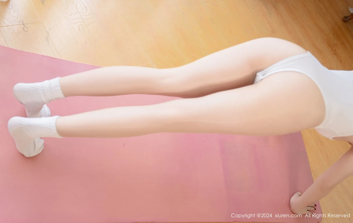 秀人集.com_[XiuRen秀人网]No.8254_模特波巧酱性感白色连体衣配超薄无内肉丝秀凹凸身材诱惑写真77P