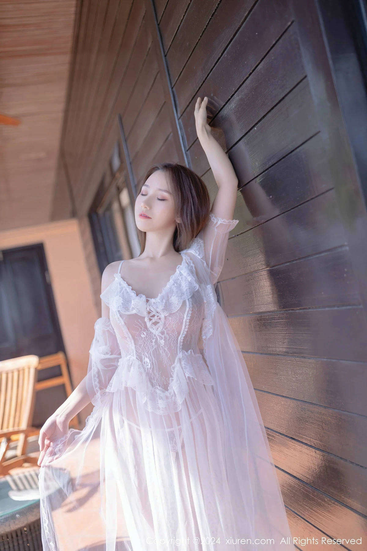 秀人集.com_[XiuRen秀人网]No.8302_模特杏子Yada性感白色薄纱长裙配超薄肉丝秀曼妙身姿诱惑写真81P