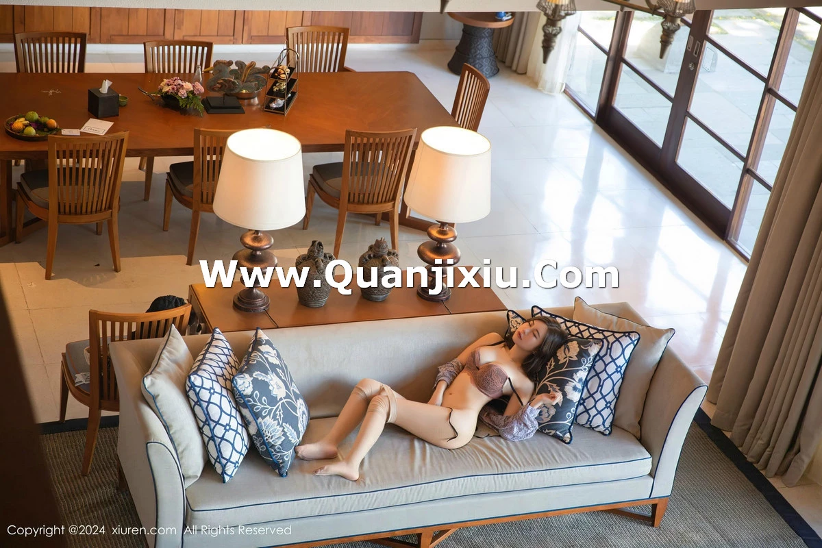 秀人集.com_[XiuRen秀人网]No.8299_女神绮里嘉ula约会场景性感黑色内衣配原色丝袜秀曼妙身姿诱惑写真70P