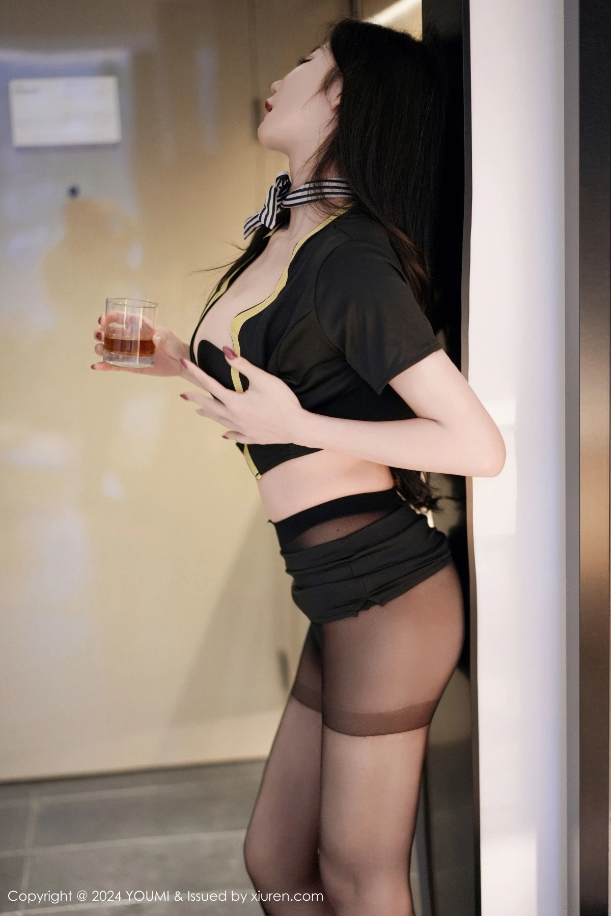 秀人集.com_[YouMi尤蜜荟]Vol.1046_模特心妍小公主私房性感黑色内衣配超薄黑丝秀凹凸身材诱惑写真78P