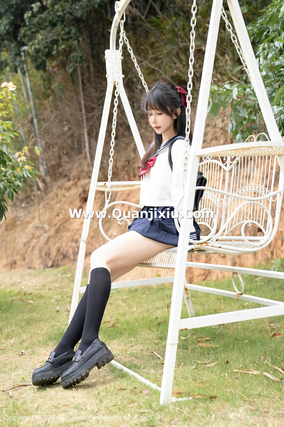 秀人集.com_[XiuRen秀人网]No.8365_模特波巧酱长白山旅拍性感学妹制服配黑丝袜秀曼妙身姿诱惑写真85P
