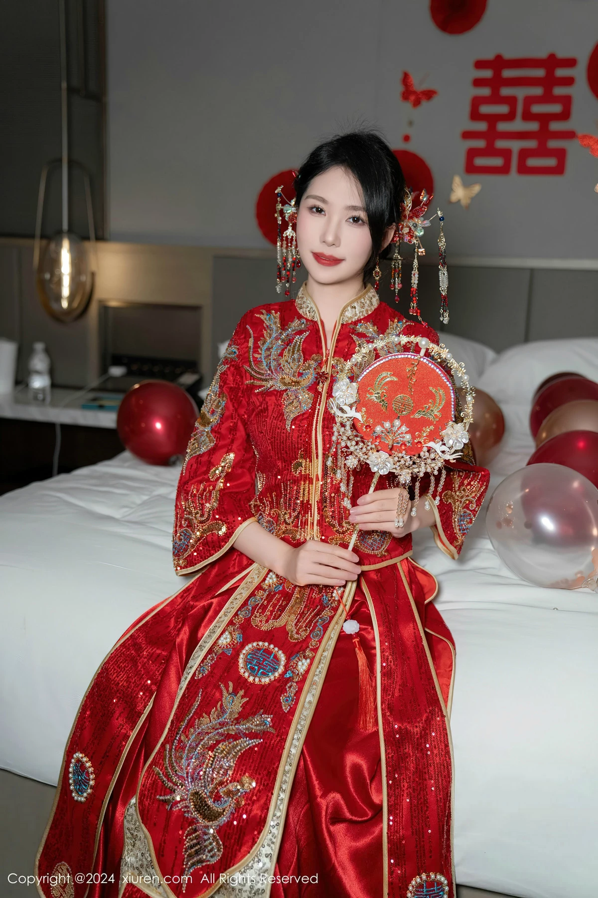 秀人集.com_[XiuRen秀人网]No.8376_模特利世性感红色新娘妆露红色内衣配超薄闪亮肉丝完美诱惑写真95P