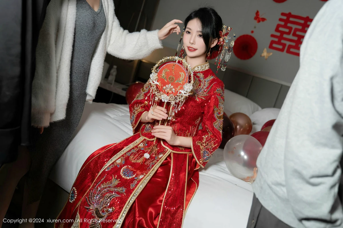 秀人集.com_[XiuRen秀人网]No.8376_模特利世性感红色新娘妆露红色内衣配超薄闪亮肉丝完美诱惑写真95P