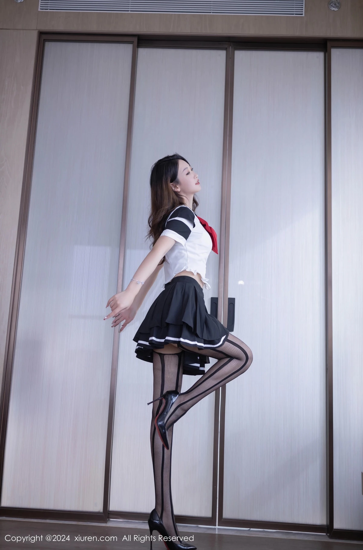 秀人集.com_[XiuRen秀人网]No.8287_模特唐安琪私房性感白色内衣配黑丝吊袜秀曼妙身姿惹火诱惑写真80P