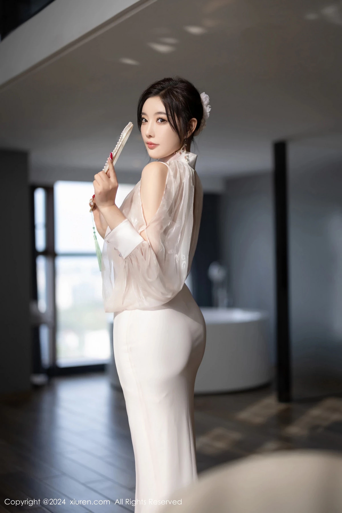 秀人集.com_[XiuRen秀人网]No.8294_女神杨晨晨Yome浅粉色情趣内衣配浅粉丝袜秀完美身材诱惑写真80P