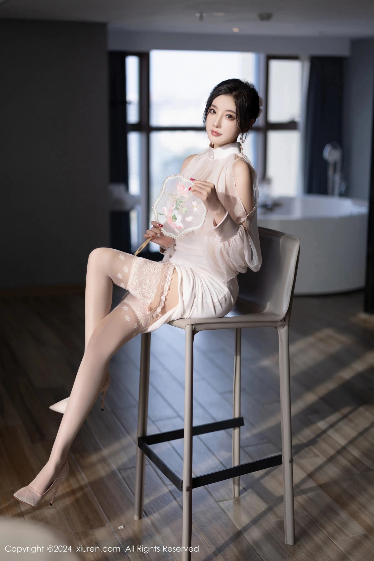 秀人集.com_[XiuRen秀人网]No.8294_女神杨晨晨Yome浅粉色情趣内衣配浅粉丝袜秀完美身材诱惑写真80P