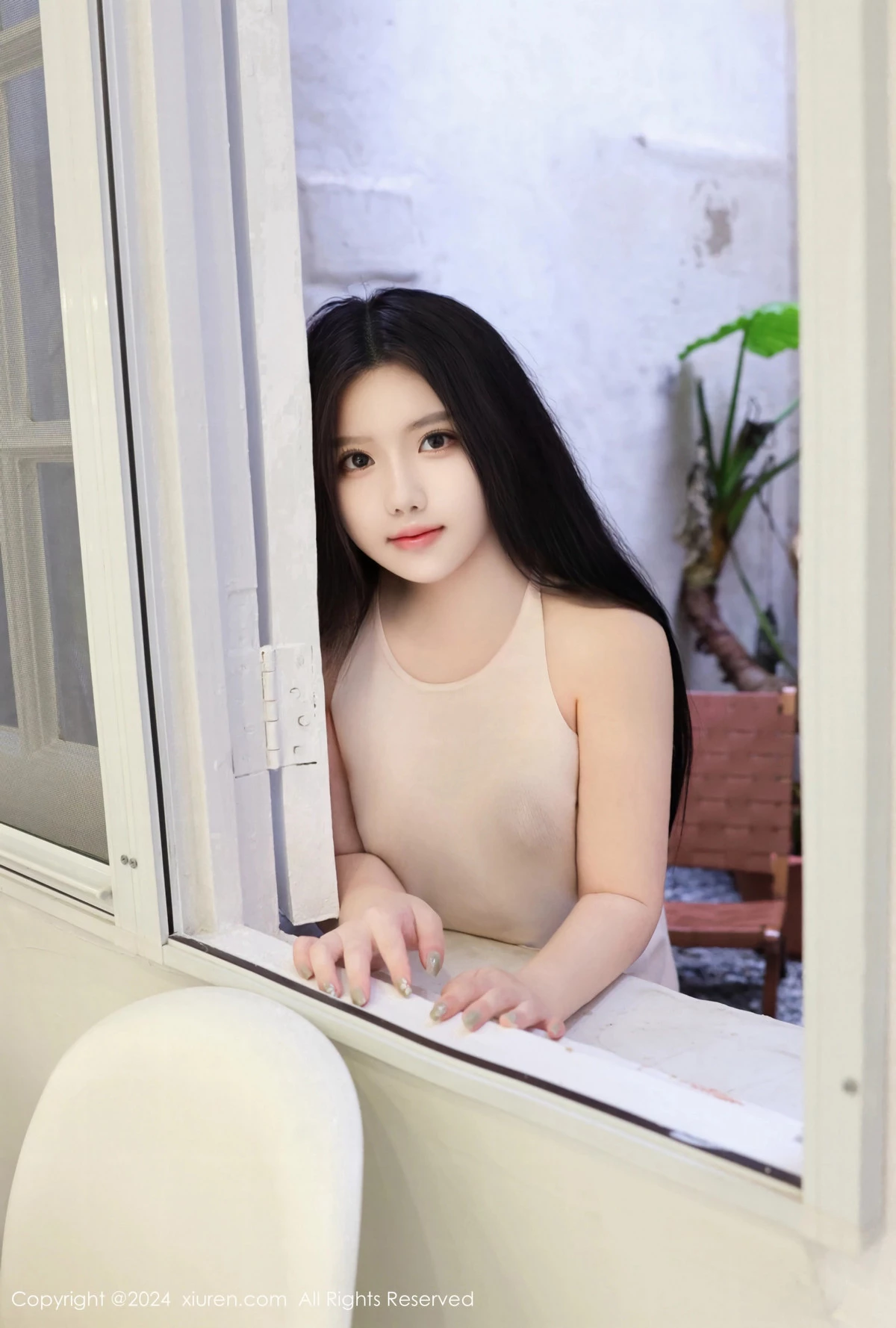 秀人集.com_[XiuRen秀人网]No.8483_模特小薯条nienie性感白色连衣短裙配超薄肉丝秀完美身材诱惑写真78P