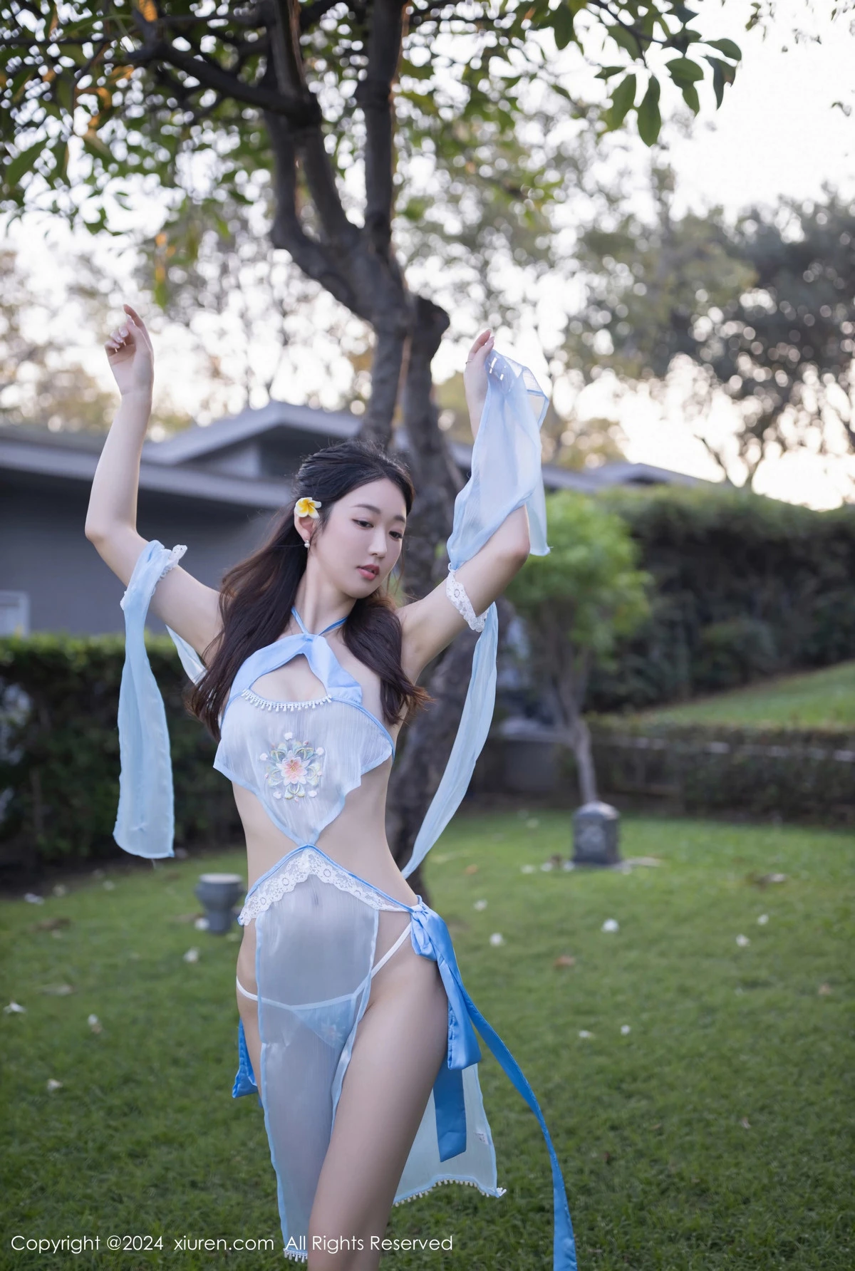 秀人集.com_[XiuRen秀人网]No.8492_模特唐安琪户外泳池性感蓝色古装薄纱服饰秀柔美身段诱惑写真81P