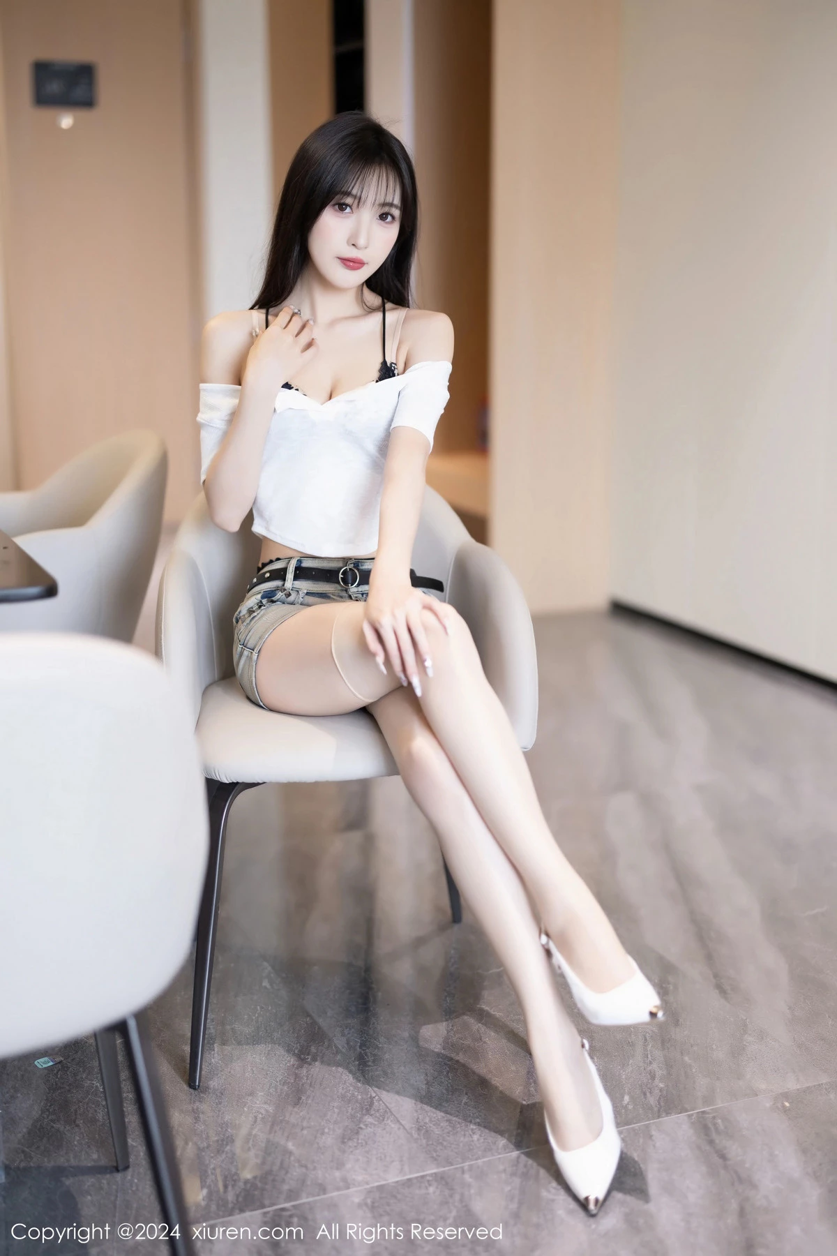 秀人集.com_[XiuRen秀人网]No.8504_模特林星阑性感白色短T配牛仔短裤露黑色蕾丝内衣撩人诱惑写真81P