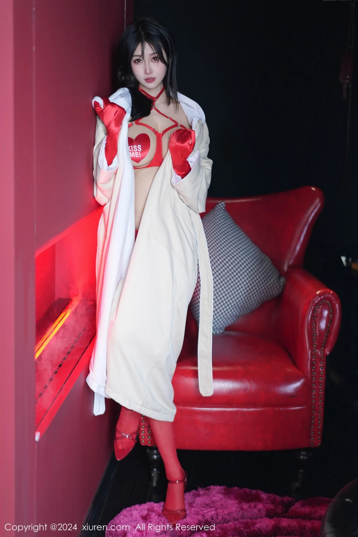 秀人集.com_[XiuRen秀人网]No.8555_模特laura阿姣性感红色情趣内衣配红色丝袜秀曼妙身姿诱惑写真95P