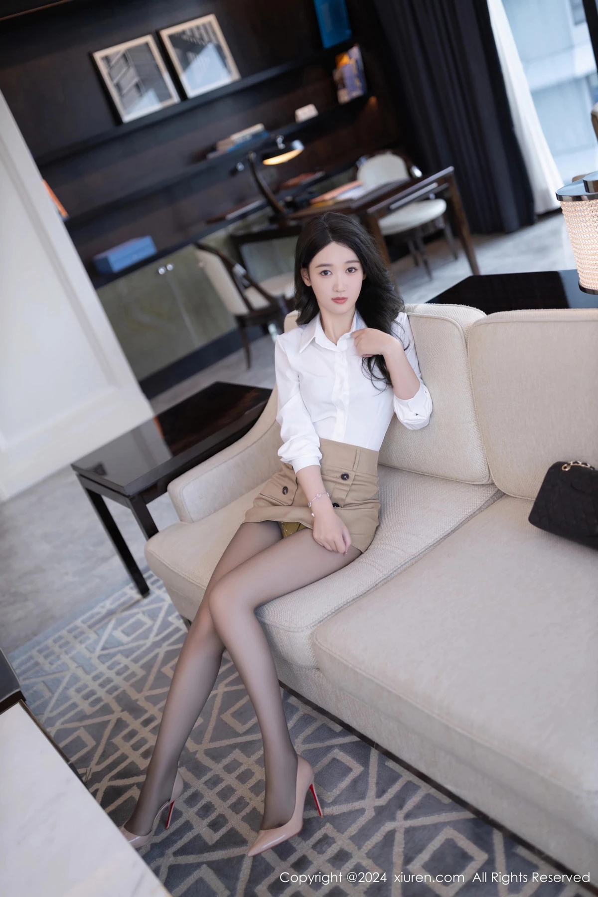 秀人集.com_[XiuRen秀人网]No.8571_模特唐安琪性感白色OL服饰配超薄黑丝秀曼妙身姿迷人诱惑写真80P