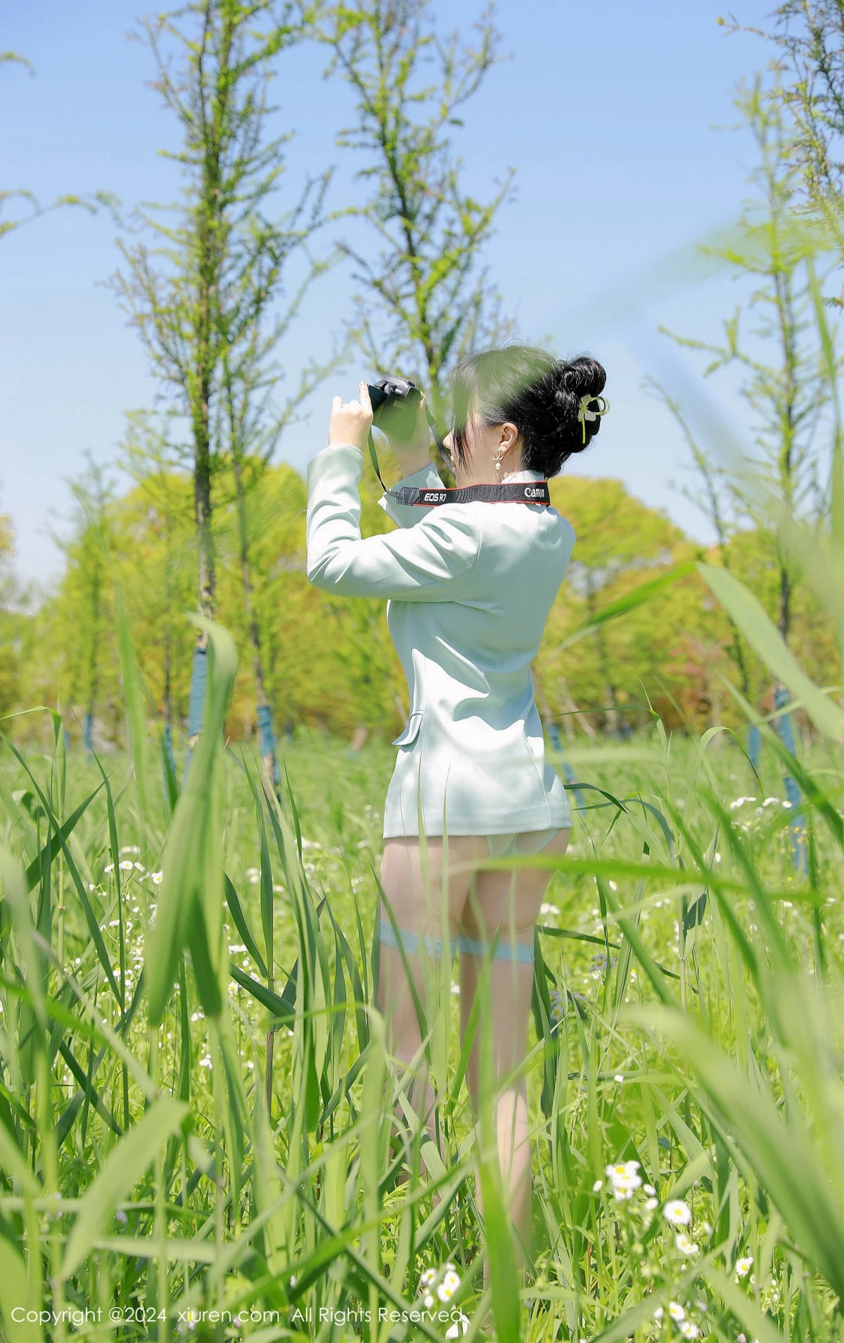 秀人集.com_[XiuRen秀人网]No.8601_模特小薯条nienie户外浅绿色内衣配超薄肉丝秀曼妙身姿诱惑写真59P