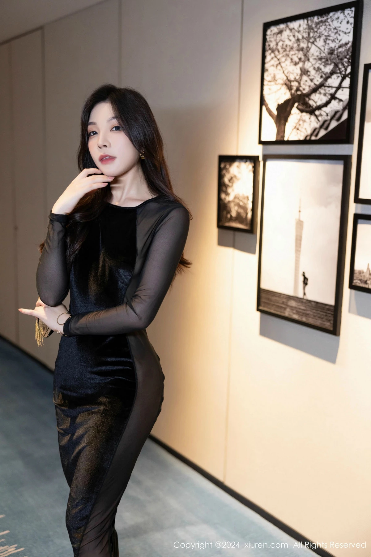 秀人集.com_[XiuRen秀人网]No.8598_女神徐莉芝Booty性感黑色连衣裙+淡蓝色薄透连体衣迷人诱惑写真90P