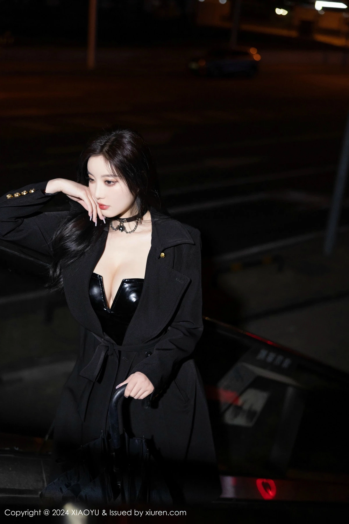 秀人集.com_[XiaoYu画语界]Vol.1241_女神杨晨晨Yome黑色外套露性感黑色皮质内衣秀丰腴身材诱惑写真85P