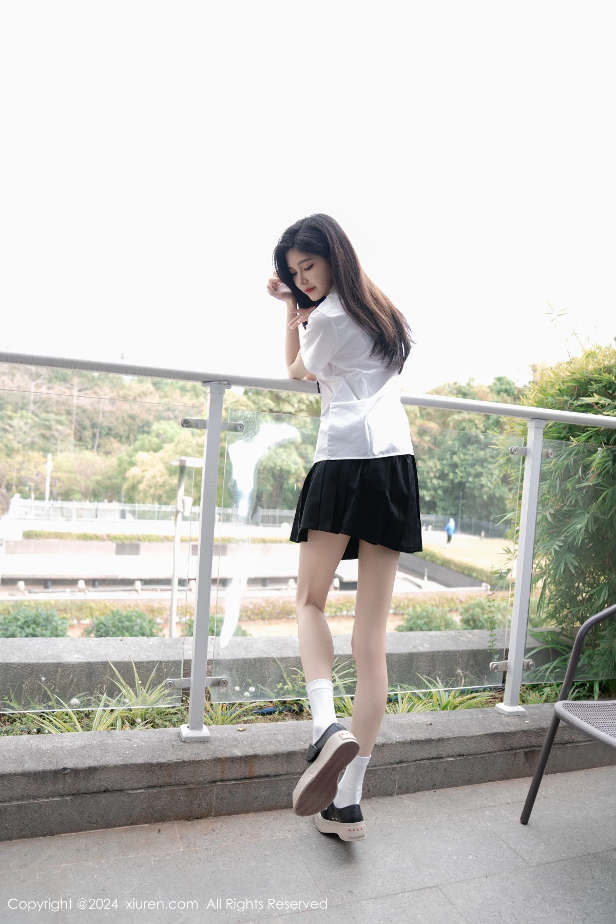 秀人集.com_[XiuRen秀人网]No.8671_模特程程程性感学生制服半脱露粉色内衣秀苗条身材迷人诱惑写真90P