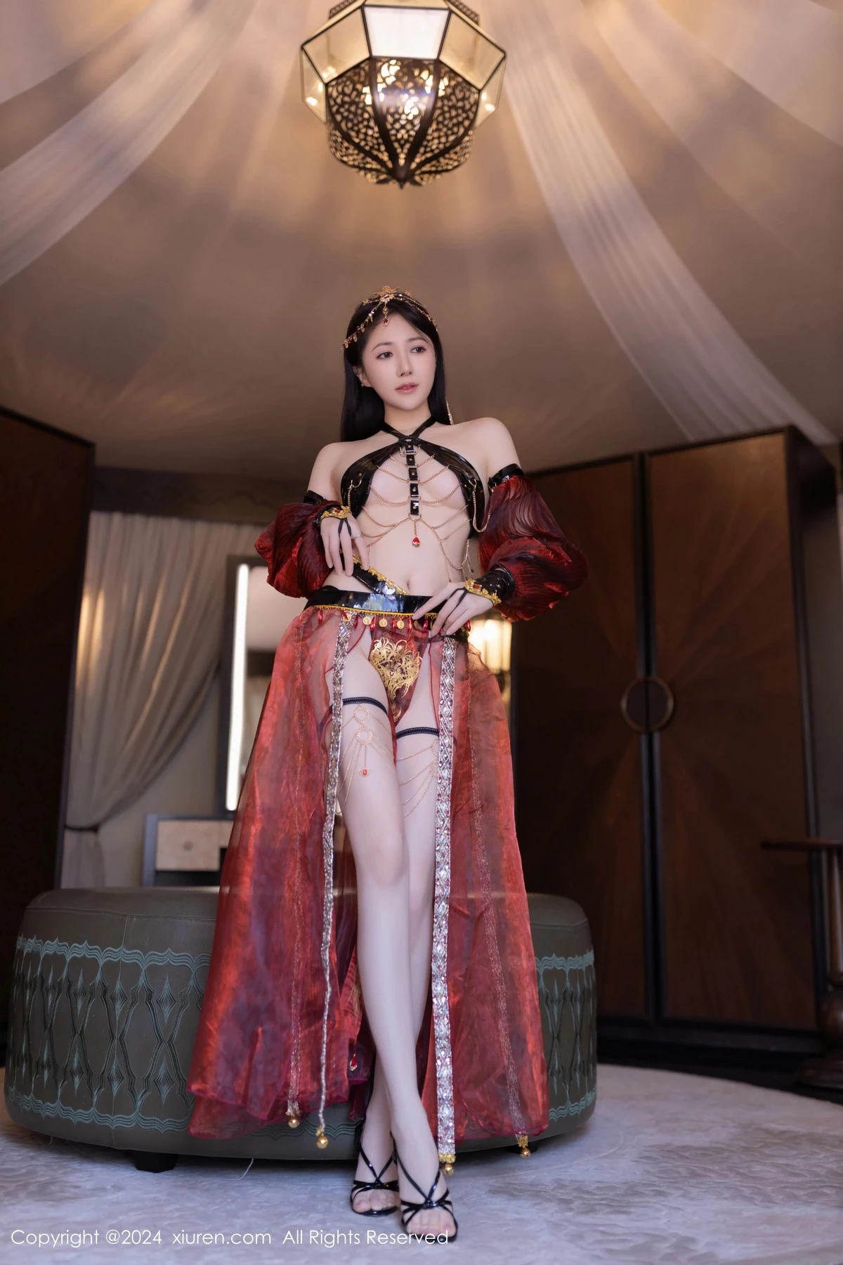 秀人集.com_[XiuRen秀人网]No.8778_模特鱼子酱Fish性感舞娘薄纱露黑色情趣内衣秀完美身材诱惑写真80P