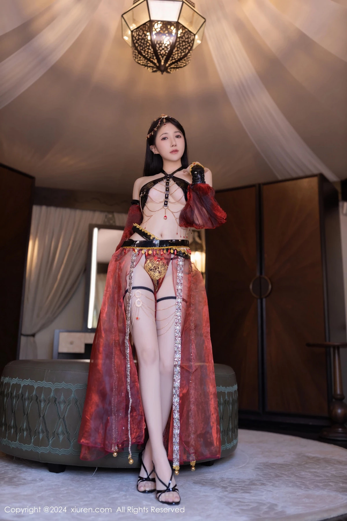 秀人集.com_[XiuRen秀人网]No.8778_模特鱼子酱Fish性感舞娘薄纱露黑色情趣内衣秀完美身材诱惑写真80P