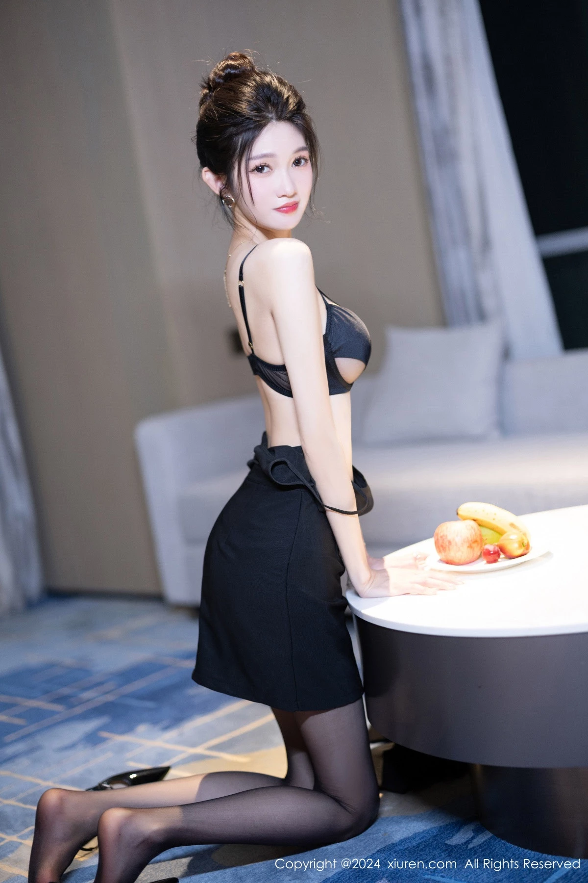 秀人集.com_[XiuRen秀人网]No.8791_模特程程程性感黑色OL服饰露黑色蕾丝内衣配黑丝吊袜诱惑写真101P