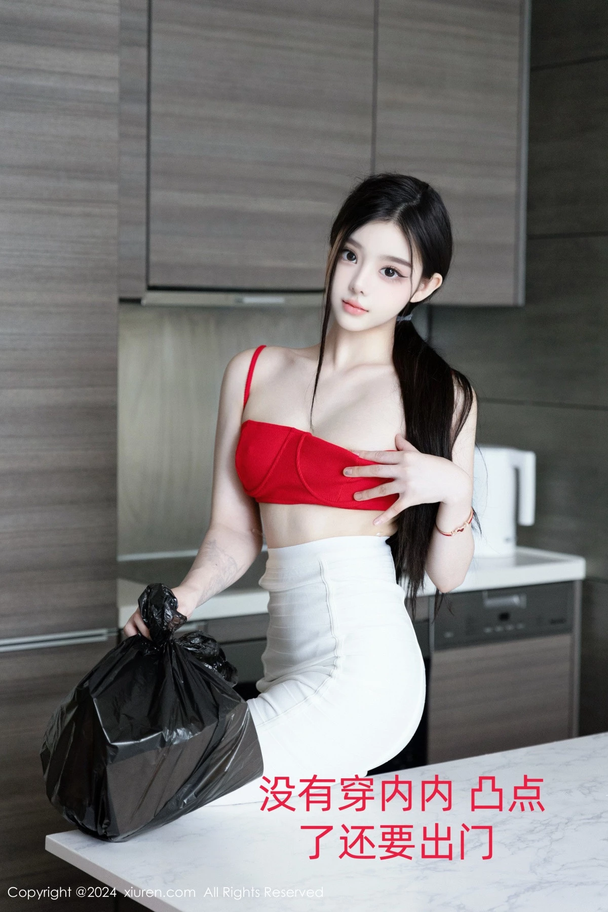 秀人集.com_[XiuRen秀人网]No.8794_模特龙雪儿红色情趣内衣配白短裙露超薄肉丝秀白嫩美腿诱惑写真51P