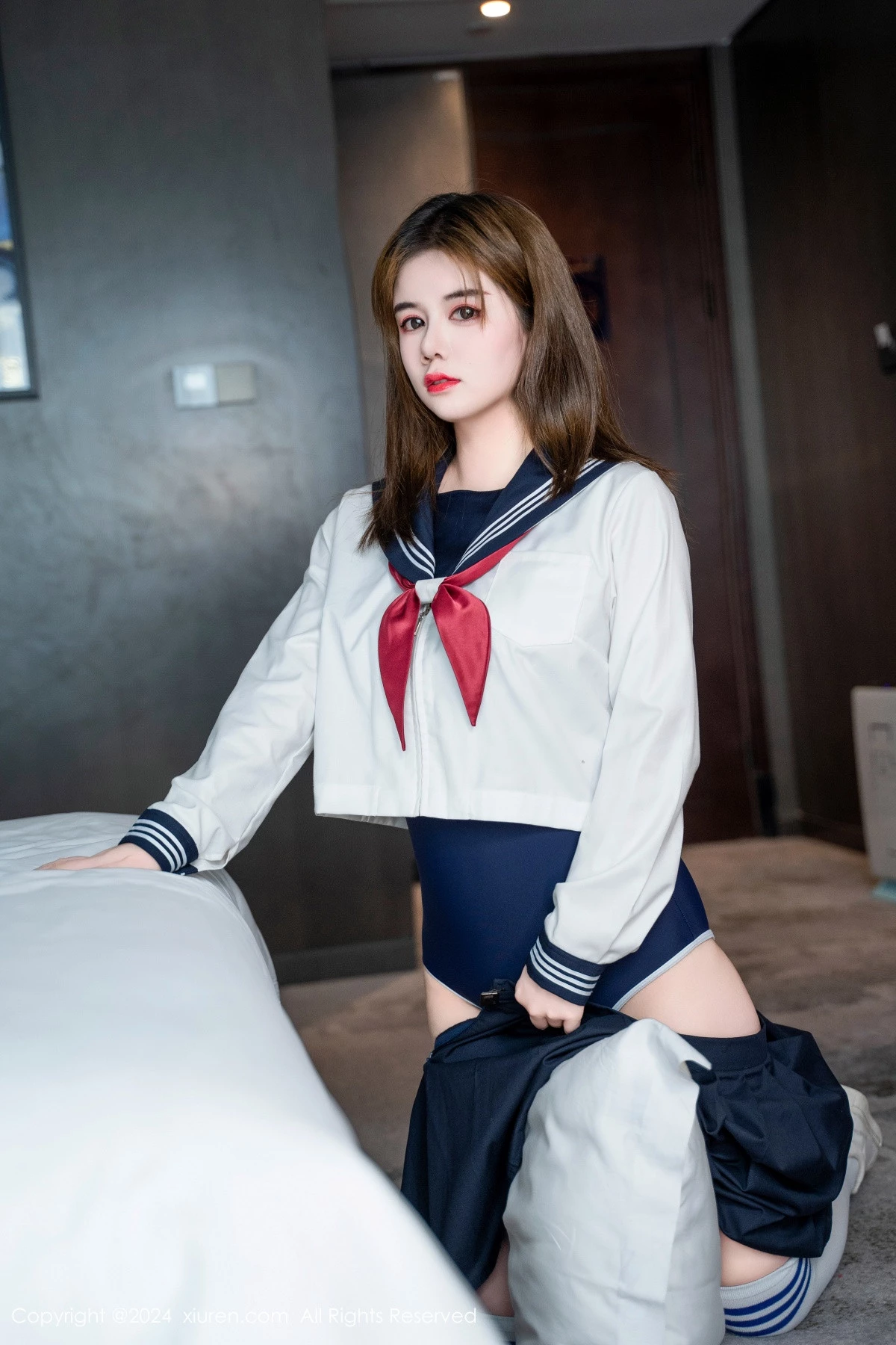 秀人集.com_[XiuRen秀人网]No.8819_新人模特凌彩烟私房浴缸性感学生服饰半脱秀丰满身材诱惑写真86P