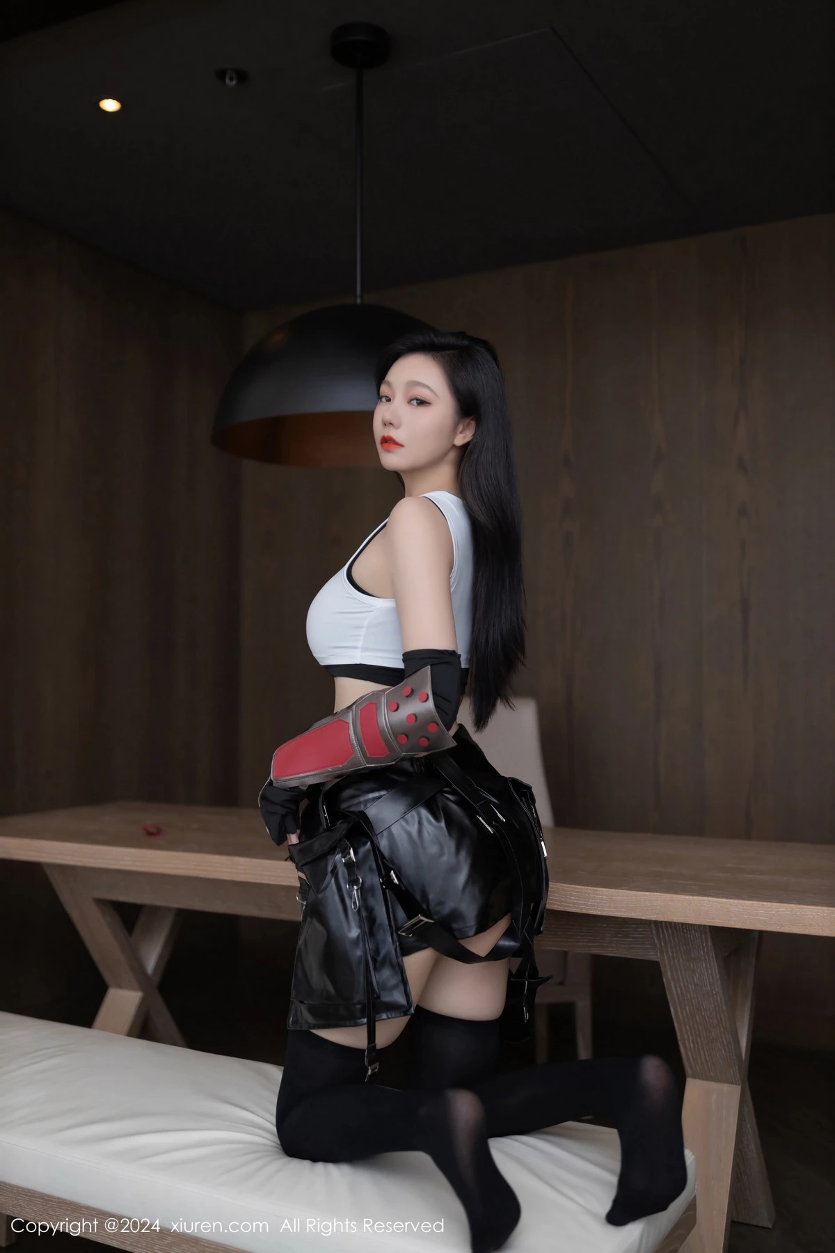 秀人集.com_[XiuRen秀人网]No.8829_模特安然anran性感CosPlay蒂法服饰配黑丝袜秀柔美身姿诱惑写真80P