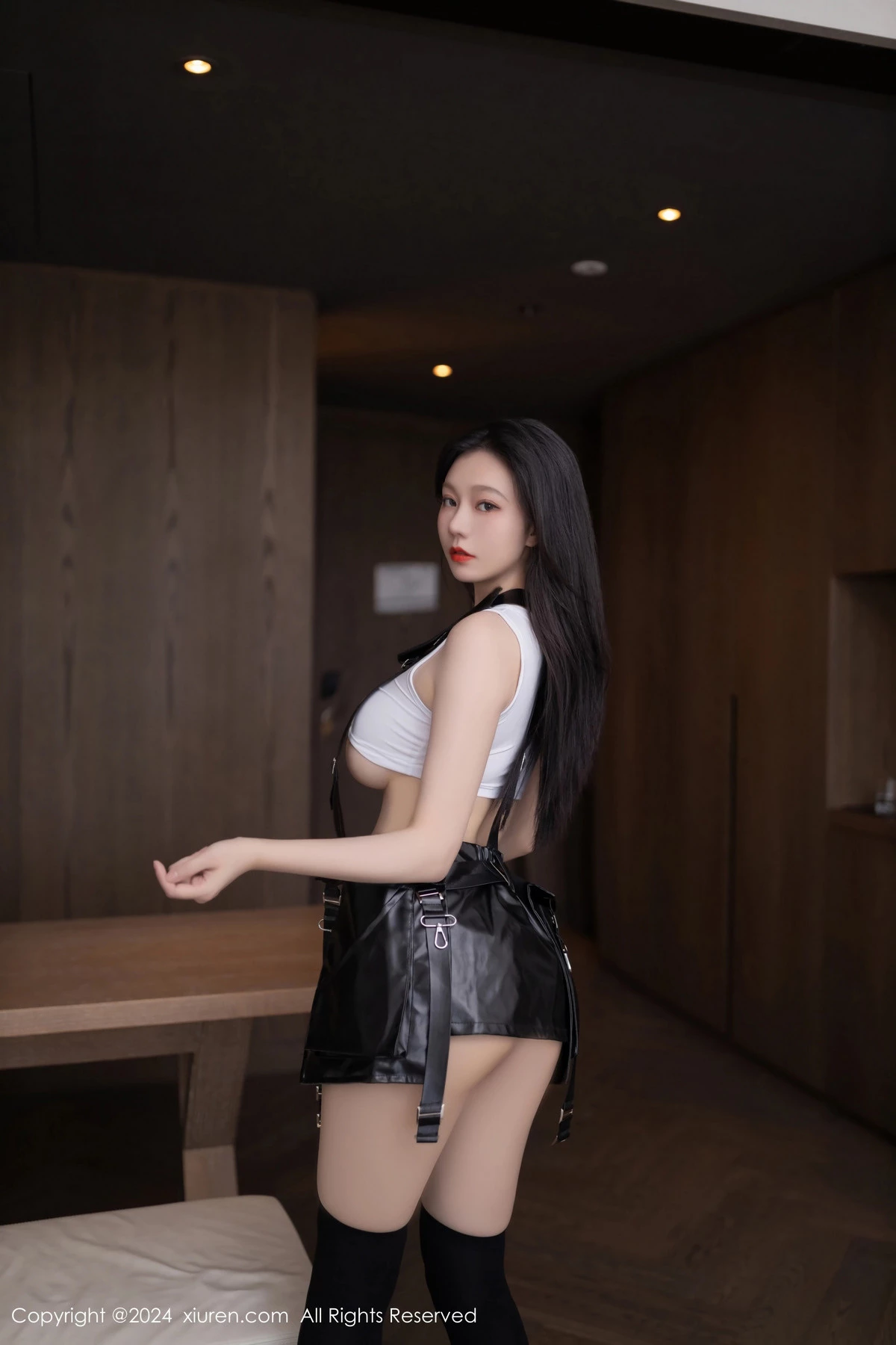 秀人集.com_[XiuRen秀人网]No.8829_模特安然anran性感CosPlay蒂法服饰配黑丝袜秀柔美身姿诱惑写真80P