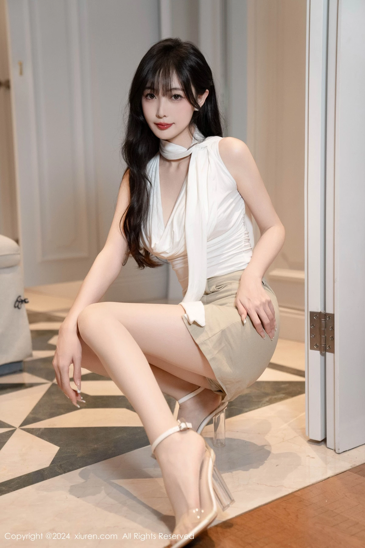 秀人集.com_[XiuRen秀人网]No.8849_模特林星阑性感白上衣露白色内衣配超薄肉丝秀曼妙身姿诱惑写真85P
