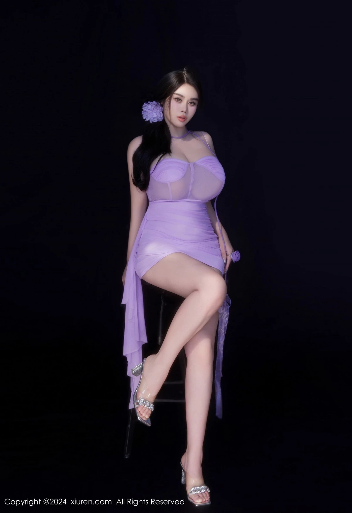 秀人集.com_[XiuRen秀人网]No.8878_模特戴渃欣性感紫色连衣裙+白色连衣裙秀丰满身材惹火诱惑写真47P
