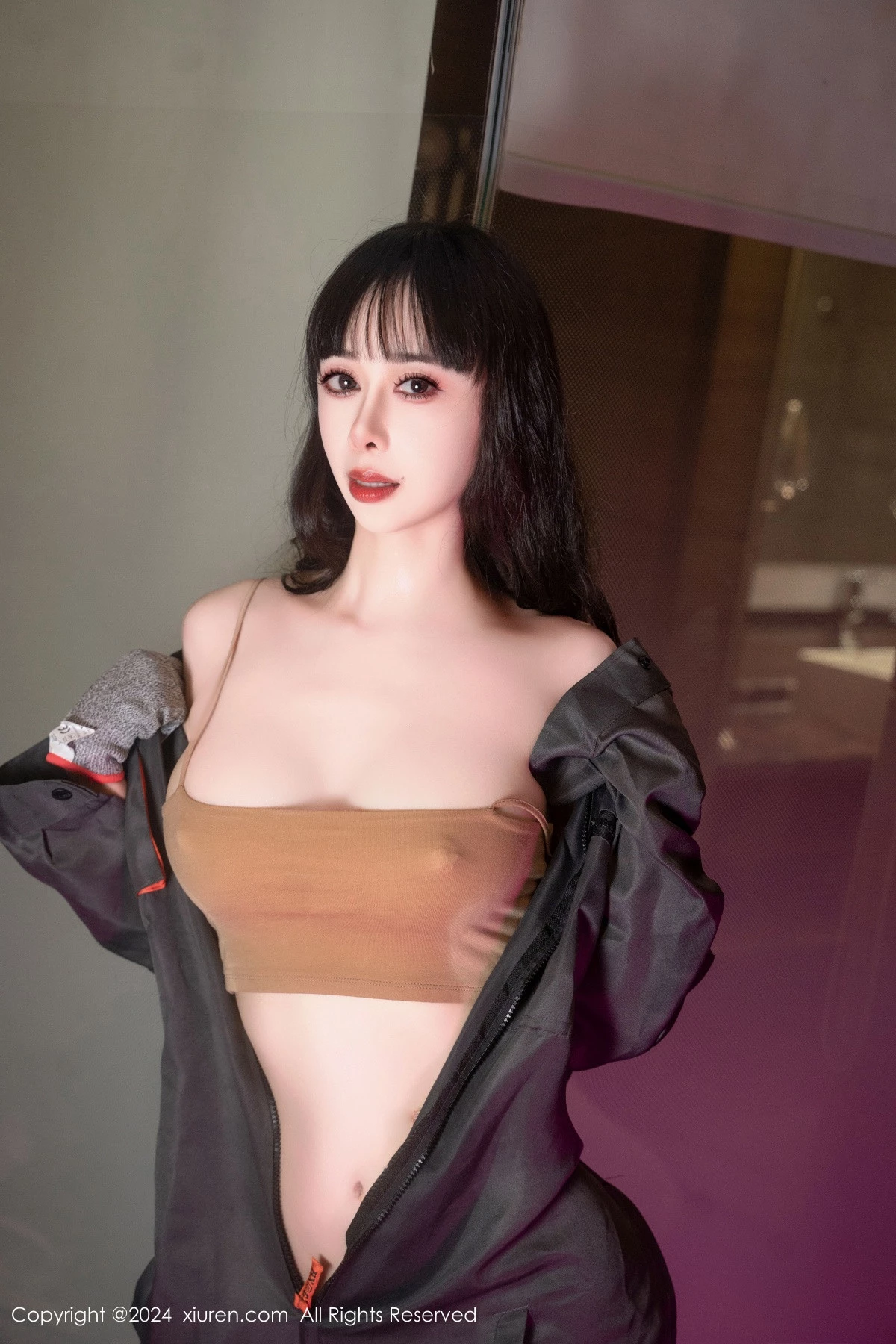 秀人集.com_[XiuRen秀人网]No.8938_模特宝宝甜维修工主题半脱露性感抹胸内衣秀曼妙身姿诱惑写真82P