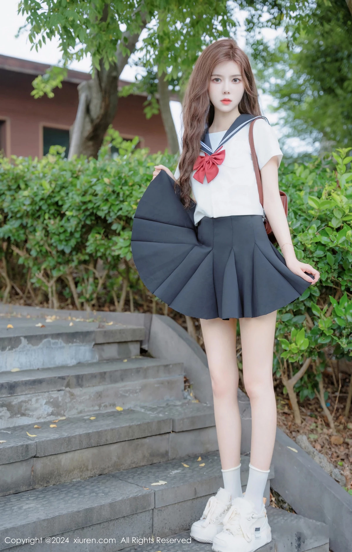 秀人集.com_[XiuRen秀人网]No.8948_新人模特拍黄瓜girl性感JK制服露白色蕾丝内衣秀曼妙身姿诱惑写真81P