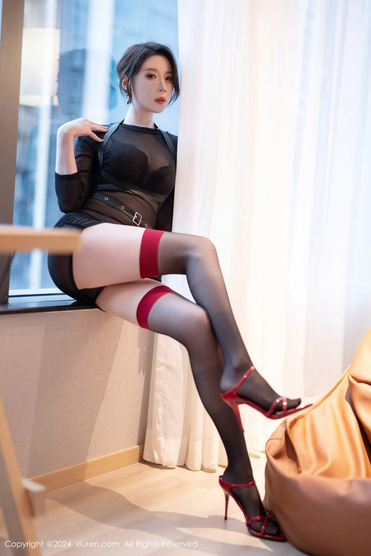 秀人集.com_[XiuRen秀人网]No.8979_模特梦心玥性感黑色轻透连衣短裙露黑色内衣配黑丝袜魅惑写真82P
