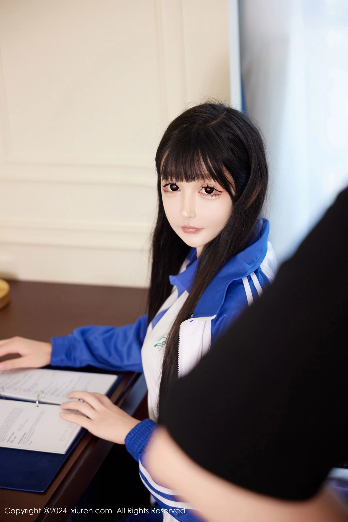 秀人集.com_[XiuRen秀人网]No.9000_新人模特智恩baby性感学生制服露白色内衣秀丰腴身姿诱惑写真66P