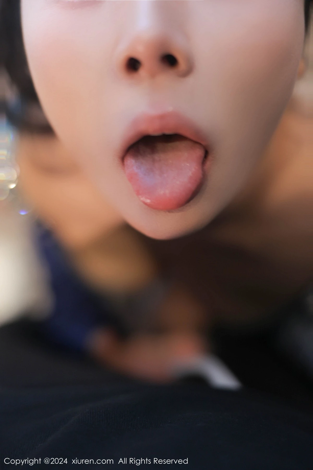 秀人集.com_[XiuRen秀人网]No.9022_模特麦田性感蓝色连体衣配超薄闪亮黑丝秀翘臀美腿撩人诱惑写真94P