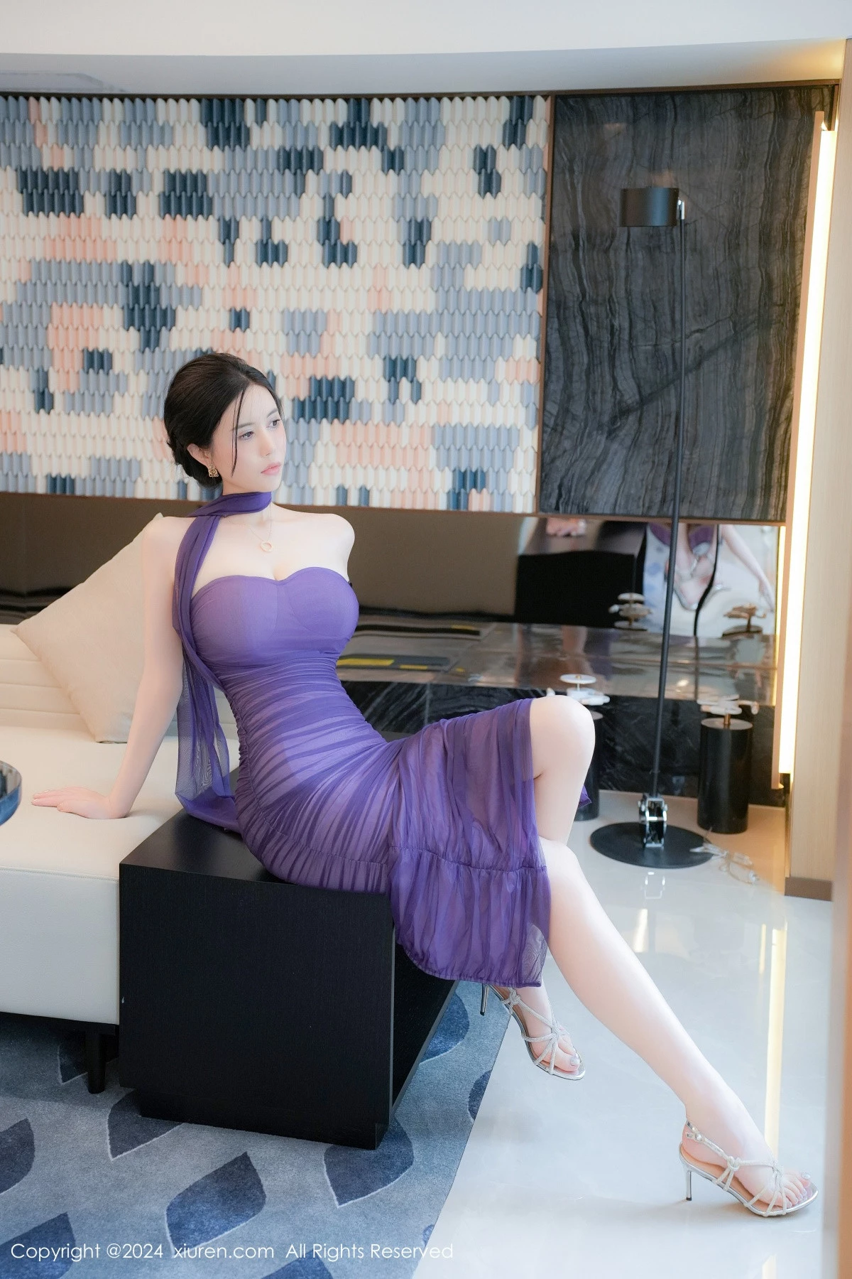 秀人集.com_[XiuRen秀人网]No.9029_模特Erikaki私房性感紫色礼裙配白丝吊袜秀白嫩美腿撩人诱惑写真80P