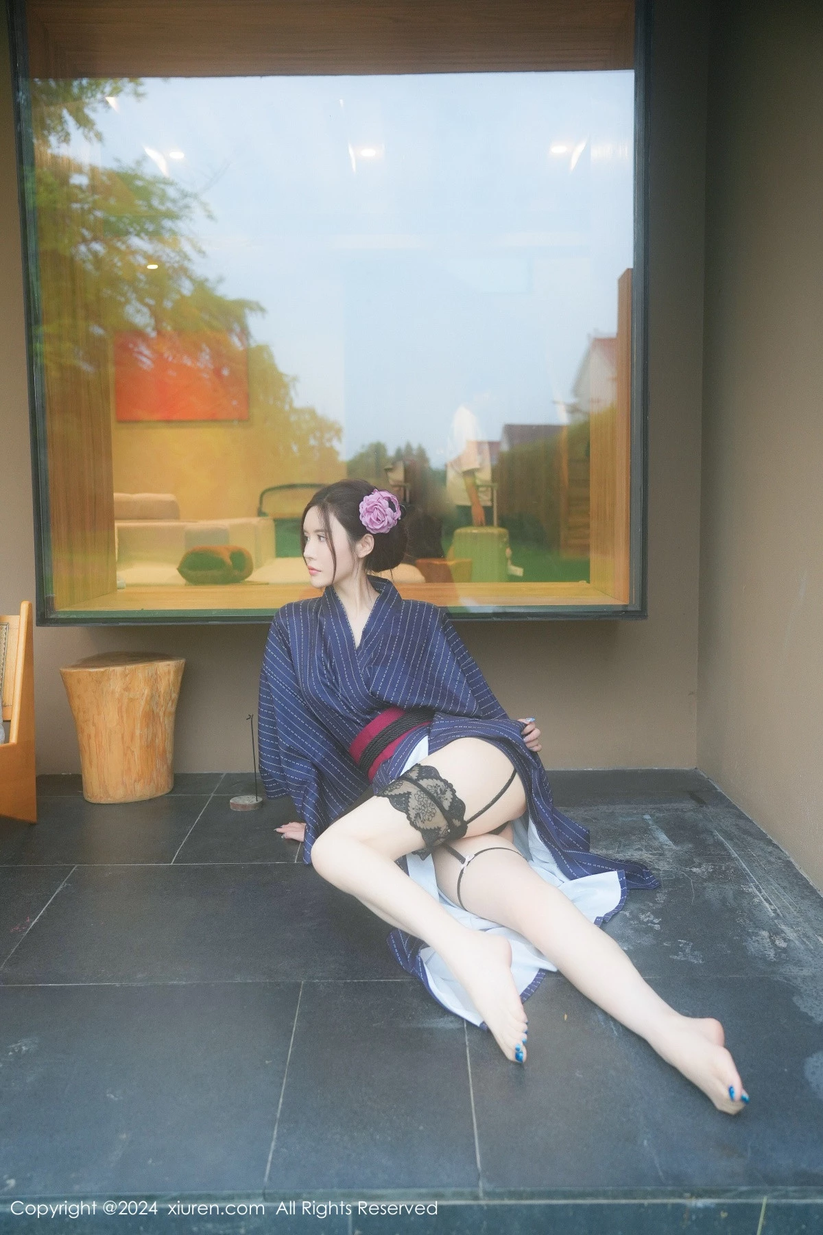 秀人集.com_[XiuRen秀人网]No.8928_模特Erikaki户外枷锁主题性感黑色情趣内衣秀白嫩美腿诱惑写真79P