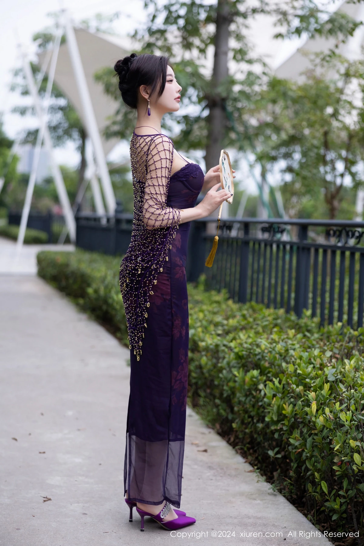 秀人集.com_[XiuRen秀人网]No.9092_女神杨晨晨Yome性感紫色情趣服配紫色丝袜秀丰腴身材诱惑写真80P