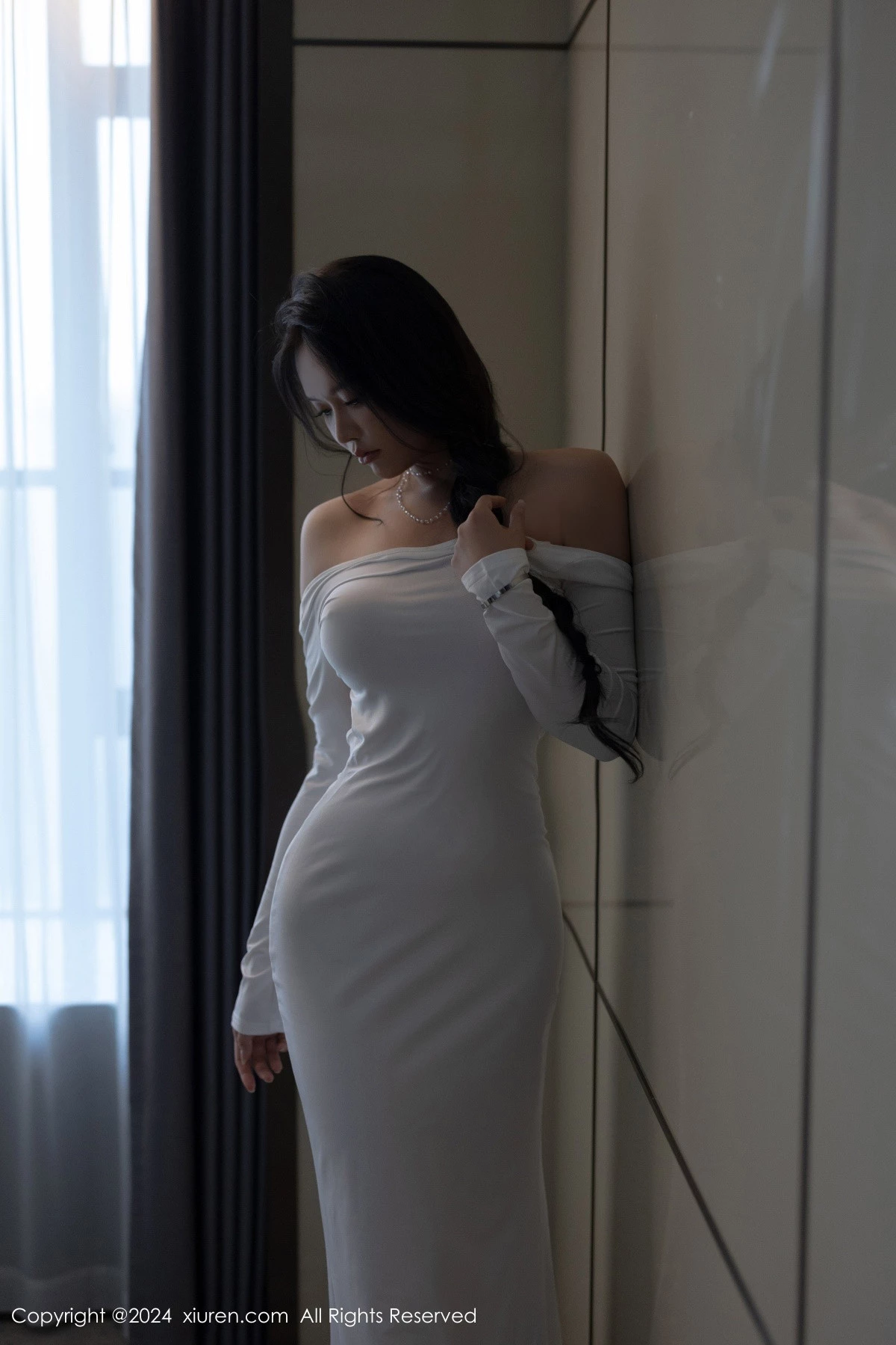 秀人集.com_[XiuRen秀人网]No.9115_模特娜比性感白色连衣裙+黑色蕾丝情趣内衣秀凹凸身材诱惑写真81P